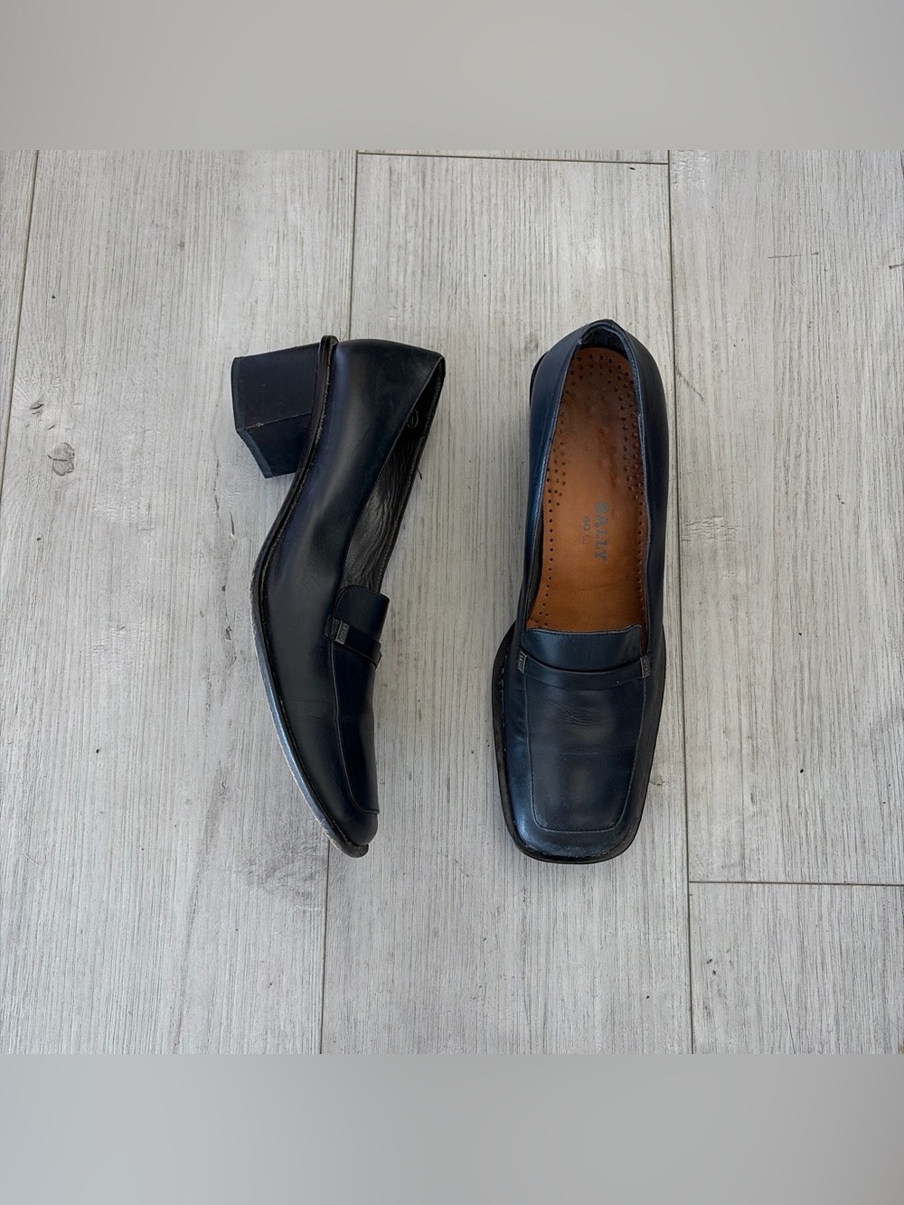 Vintage Bally Navy Leather Square-Toe Loafers